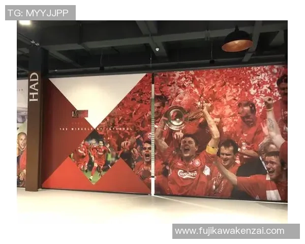 足球星光背影映照辉煌足迹 绽放赛场英姿与荣耀